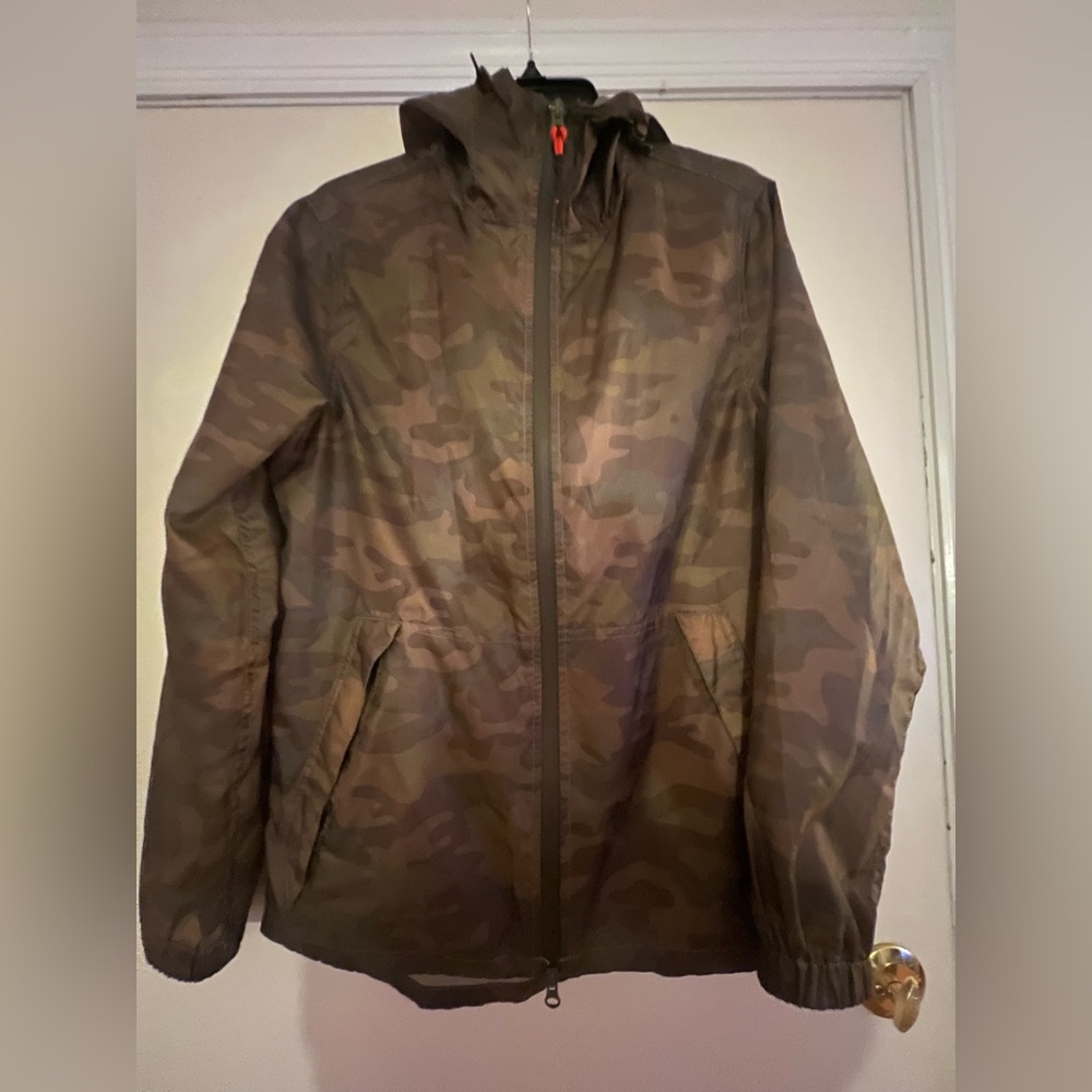 Sperry Women’s Camouflage Hooded Jacket